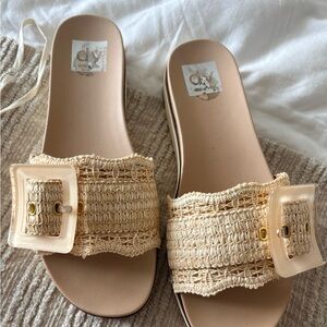 Dolce Vita Raffia Slide Sandals Neutral Buckle Size 8.5